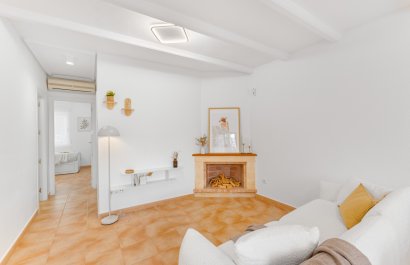 Resale - Townhouse / Duplex / Corner - Orihuela Costa - Villamartín