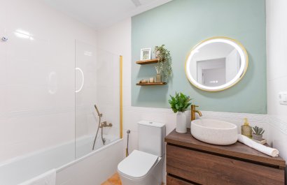 Resale - Townhouse / Duplex / Corner - Orihuela Costa - Villamartín