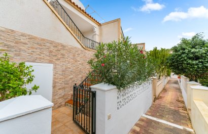 Resale - Townhouse / Duplex / Corner - Orihuela Costa - Villamartín
