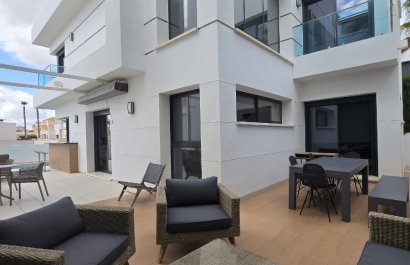 Resale - Villa - Ciudad Quesada