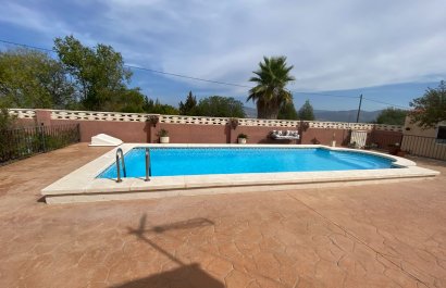 Reventa - Villa - Sax