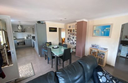 Reventa - Villa - Sax