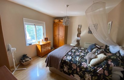 Reventa - Villa - Sax