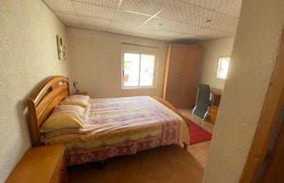 Reventa - Villa - Sax