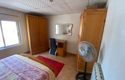 Reventa - Villa - Sax