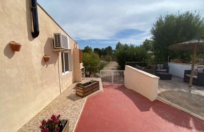 Reventa - Villa - Sax