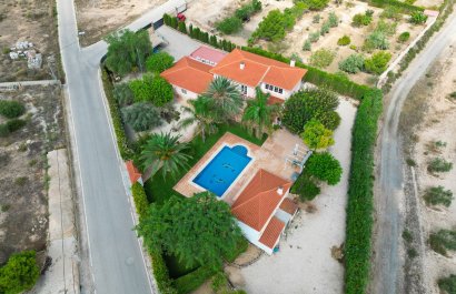 Herverkoop - Villa - San Vicente del Raspeig