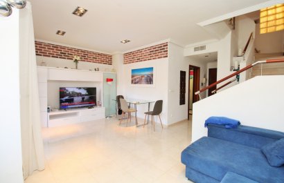 Resale - Apartment / flat - Cabo Roig