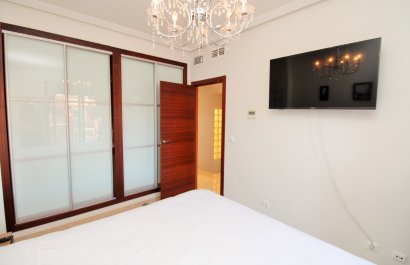 Resale - Apartment / flat - Cabo Roig