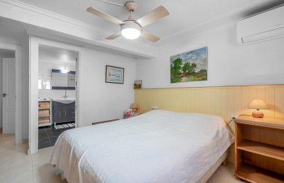 Resale - Villa - Orihuela Costa - Punta Prima