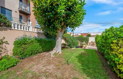 Resale - Villa - Orihuela Costa - Punta Prima