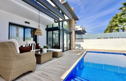 Resale - Villa - Orihuela Costa - Lomas De Cabo Roig