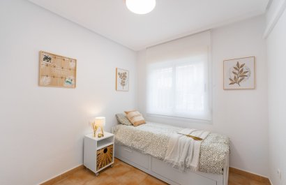 Resale - Townhouse / Duplex / Corner - Orihuela Costa - Villamartín