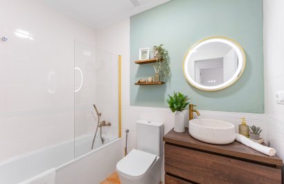 Resale - Townhouse / Duplex / Corner - Orihuela Costa - Villamartín