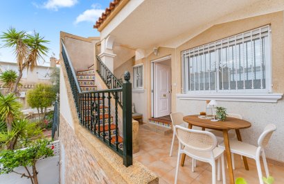 Resale - Townhouse / Duplex / Corner - Orihuela Costa - Villamartín