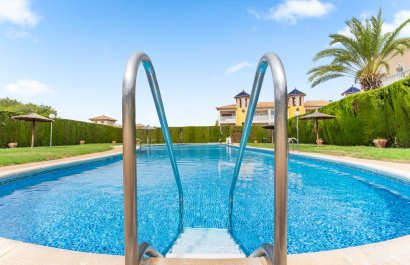 Resale - Townhouse / Duplex / Corner - Orihuela Costa - Villamartín