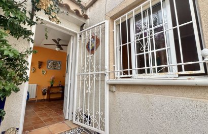 Resale - Townhouse / Duplex / Corner - Orihuela Costa - Los Altos