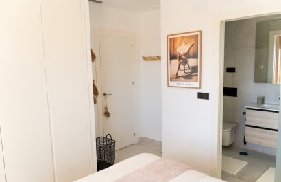 Resale - Apartment / flat - Orihuela Costa - La Zenia