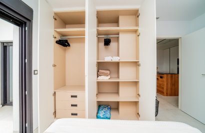 Resale - Apartment / flat - Orihuela Costa - La Zenia