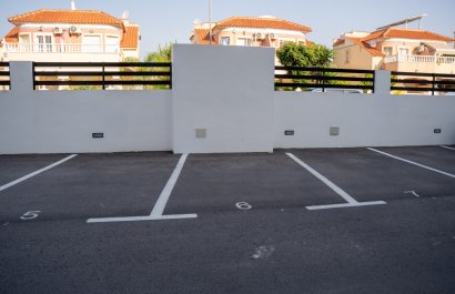 Resale - Apartment / flat - Orihuela Costa - La Zenia