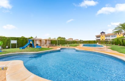 Resale - Townhouse / Duplex / Corner - Villamartín - Monte Golf