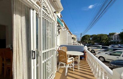 Resale - Apartment / flat - Torrevieia - Los Balcones