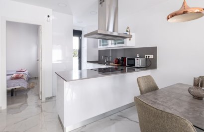 Resale - Villa - Torrevieia - La Siesta