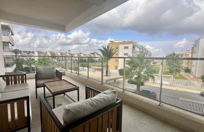 Resale - Apartment / flat - Orihuela Costa - Villamartín