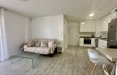 Resale - Apartment / flat - Orihuela Costa - Villamartín