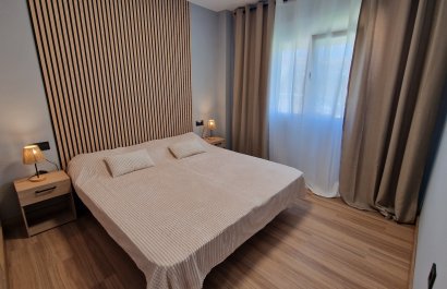 Resale - Townhouse / Duplex / Corner - Orihuela Costa - Villamartín