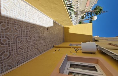 Resale - Townhouse / Duplex / Corner - Orihuela Costa - Villamartín