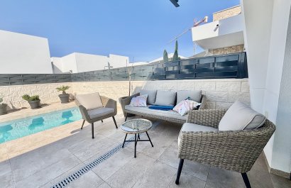 Obra nueva - Villa - Benijofar