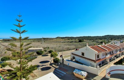 Resale - Townhouse / Duplex / Corner - San Miguel de Salinas