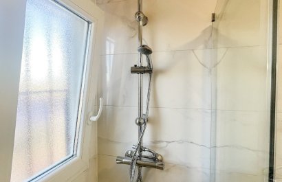 Resale - Apartment / flat - Orihuela Costa - Punta Prima