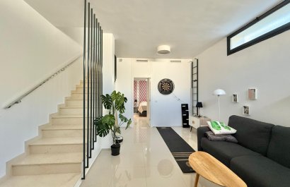 Resale - Villa - Ciudad Quesada - Pueblo Bravo