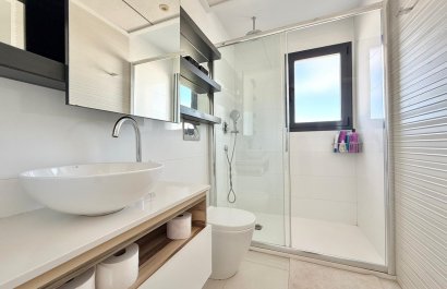 Resale - Villa - Ciudad Quesada - Pueblo Bravo