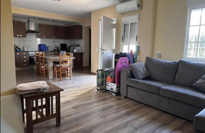 Resale - Villa - Torrevieia - Torrevieja