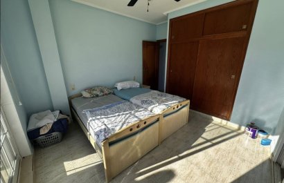 Resale - Villa - Torrevieia - Torrevieja