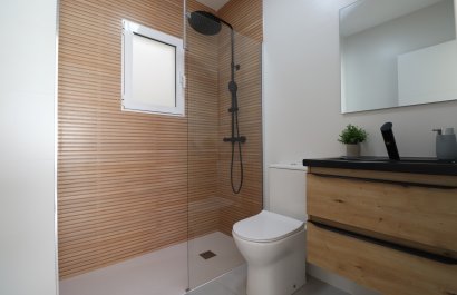 Resale - Townhouse / Duplex / Corner - Torrevieia - San Luis