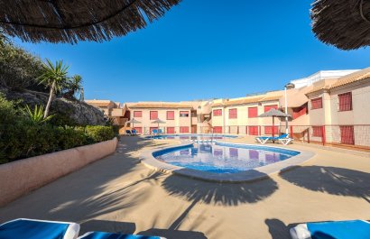 Resale - Apartment / flat - La Manga del Mar Menor - Urb. El Ancora