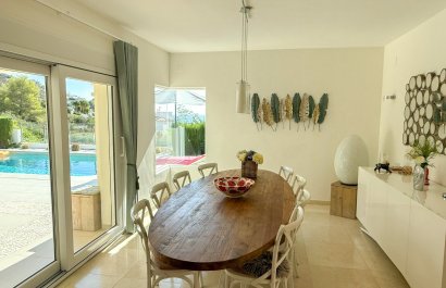Resale - Villa - Moraira - El Portet