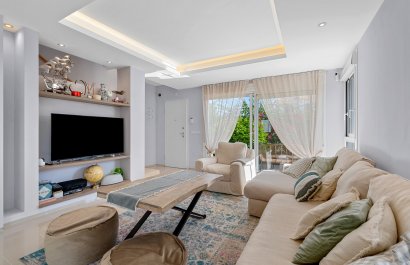 Resale - Townhouse / Duplex / Corner - Ciudad Quesada - Doña Pepa