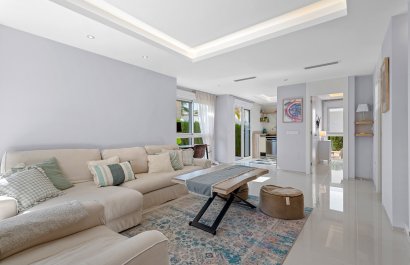 Resale - Townhouse / Duplex / Corner - Ciudad Quesada - Doña Pepa