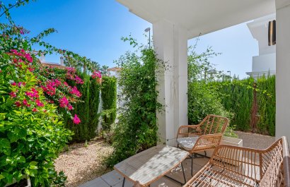 Resale - Townhouse / Duplex / Corner - Ciudad Quesada - Doña Pepa