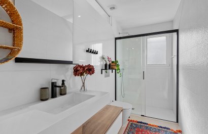 Resale - Townhouse / Duplex / Corner - Ciudad Quesada - Doña Pepa