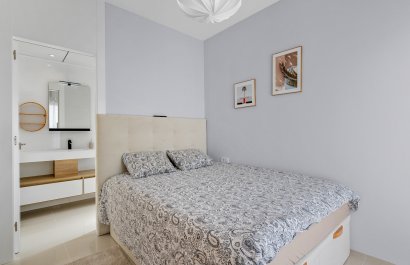 Resale - Townhouse / Duplex / Corner - Ciudad Quesada - Doña Pepa