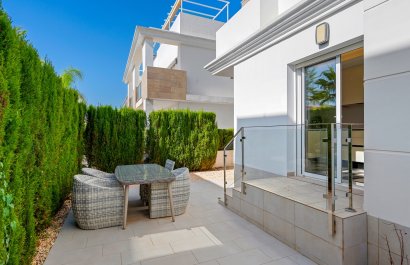 Resale - Townhouse / Duplex / Corner - Ciudad Quesada - Doña Pepa