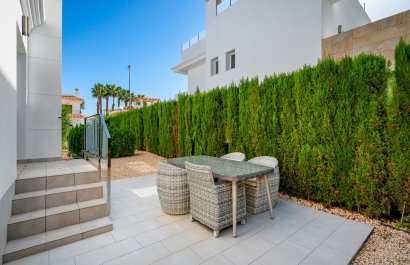 Resale - Townhouse / Duplex / Corner - Ciudad Quesada - Doña Pepa