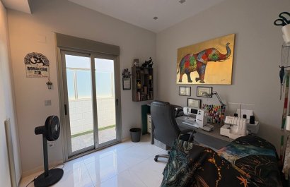 Resale - Villa - Orihuela Costa - Villamartín