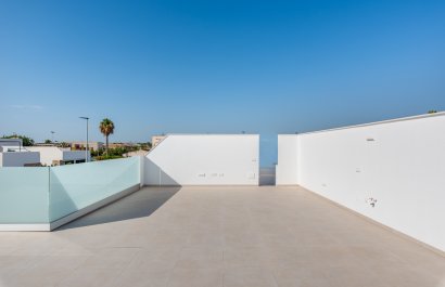Obra nueva - Villa - Los Alcázares